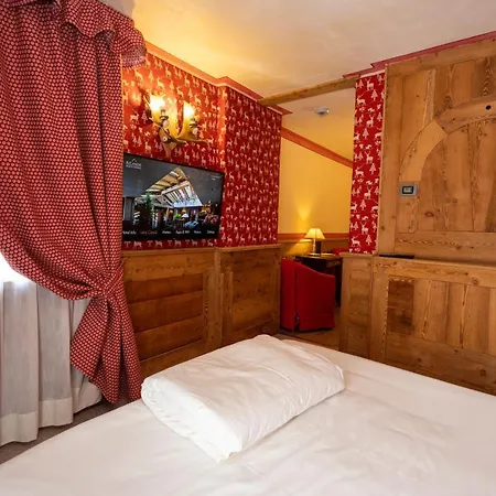 Bucaneve Hotel 4*