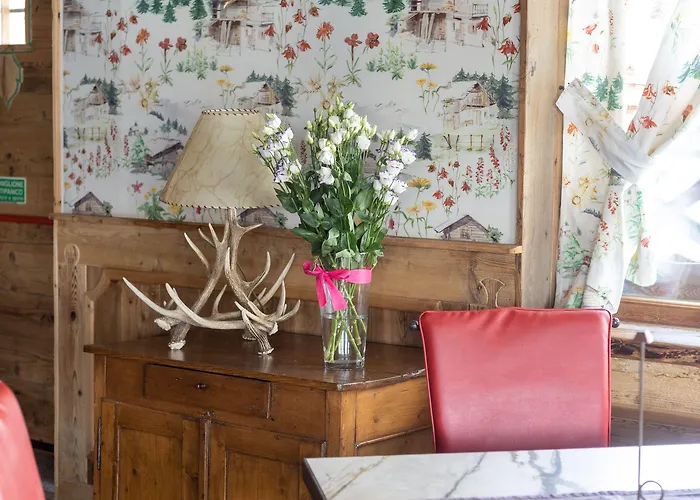 Bucaneve מלון 4*